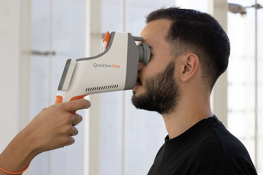 QuickSee-Free-side-on-px-3000x2000-230901